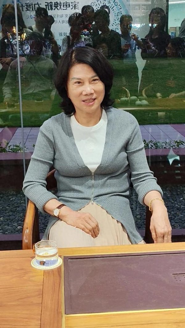 配资知名证券配资门户 董明珠″海归论″引发的思考: 本土经验与国际视野的辩证